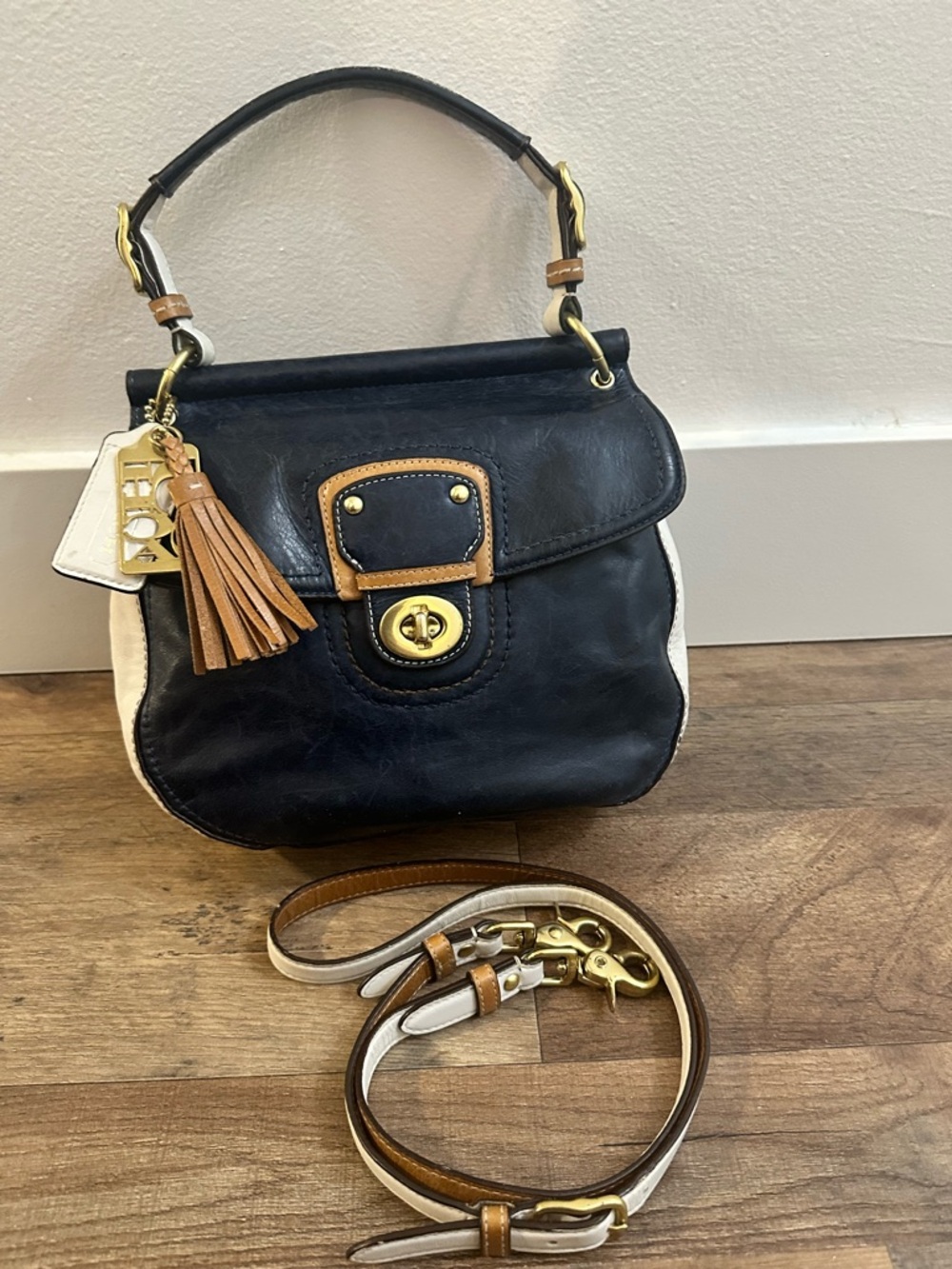 Coach 70th Anniversary Legacy Willis 19031 Crossbody Navy Leather Colorblock Bag